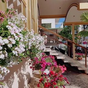 *** Hotel Mia Restaurant Airport Italia